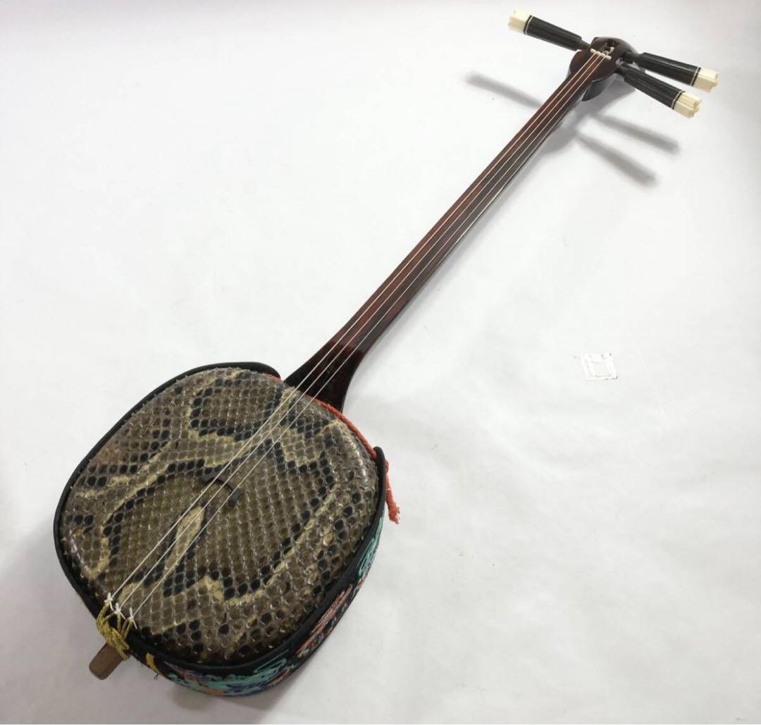 縞黒檀/カマゴン棹 強化張り・蛇皮三線