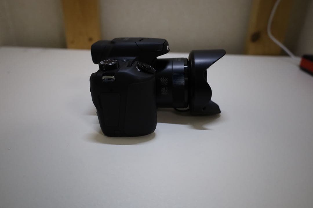 キャノン　PowerShotSX70HS