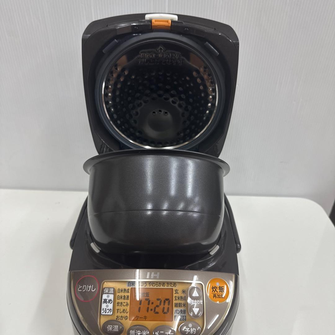 Zojirushi IHジャー炊飯器　NP-VJ10
