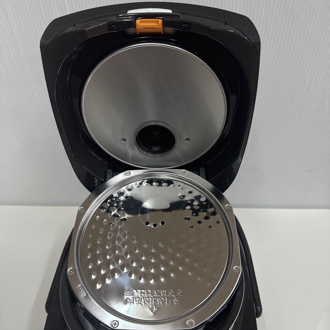 Zojirushi IHジャー炊飯器　NP-VJ10