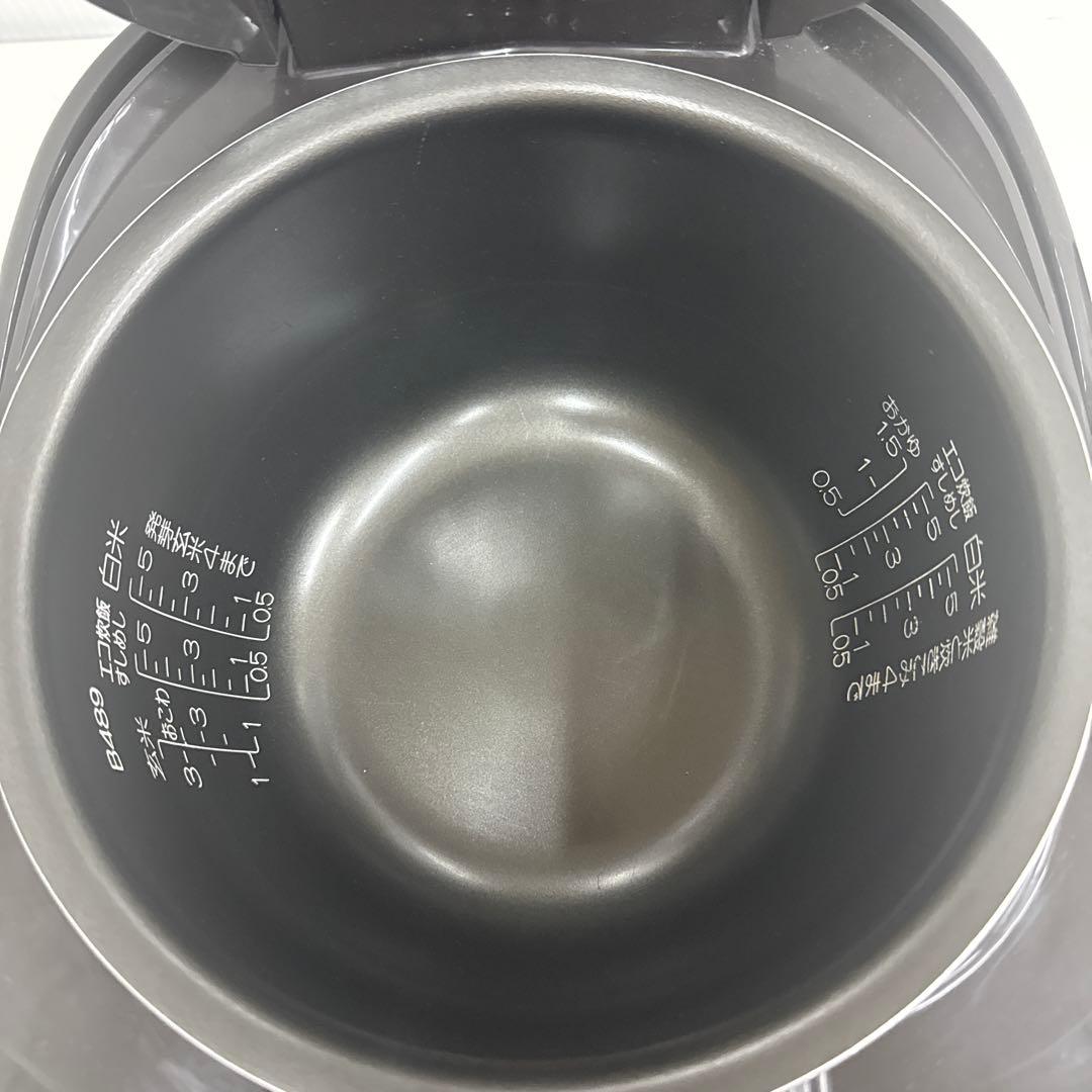 Zojirushi IHジャー炊飯器　NP-VJ10