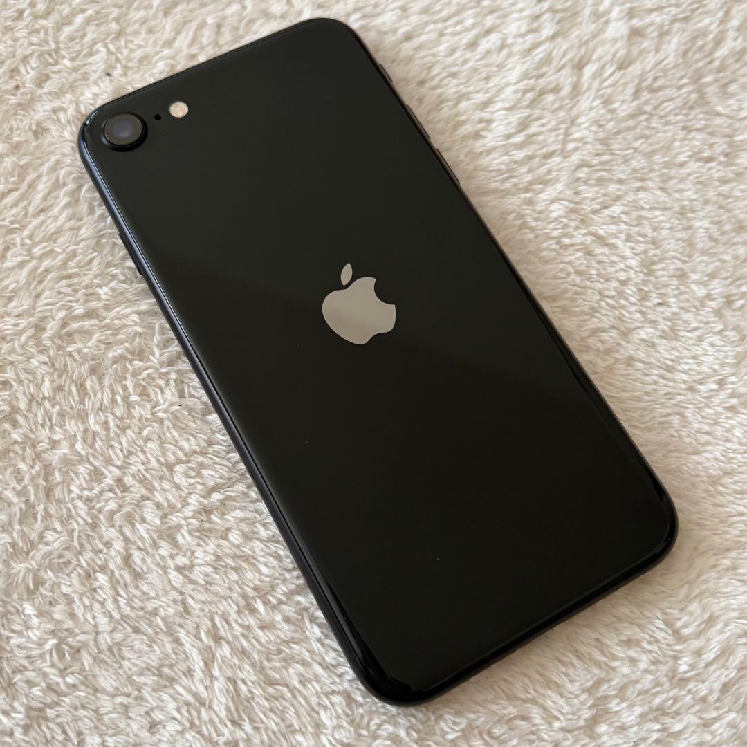 iPhone SE (第2世代) ブラック 64G SIMフリー
