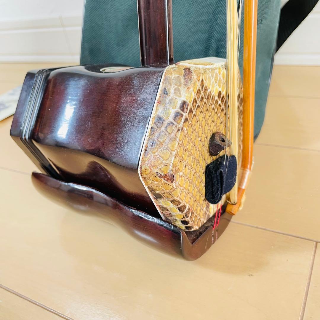 【美品】二胡 蘇州琴藝 中国楽器 中国民族楽器 ケース付き