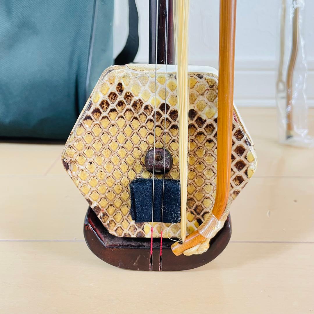 【美品】二胡 蘇州琴藝 中国楽器 中国民族楽器 ケース付き
