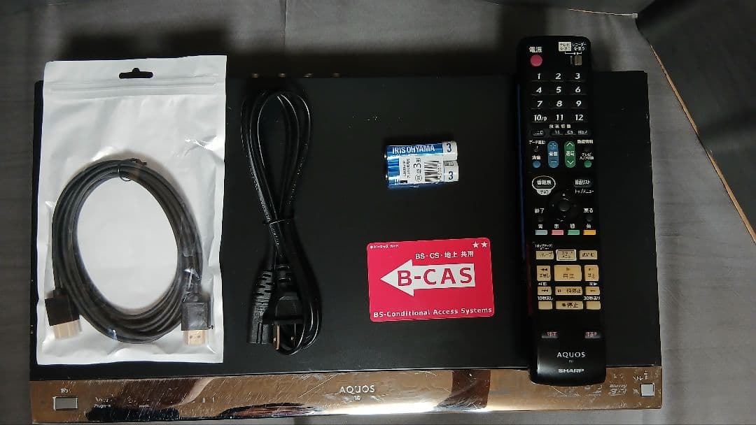 500GB シャープ AQUOS BDレコーダー☆BD-W550☆リモコン付 2