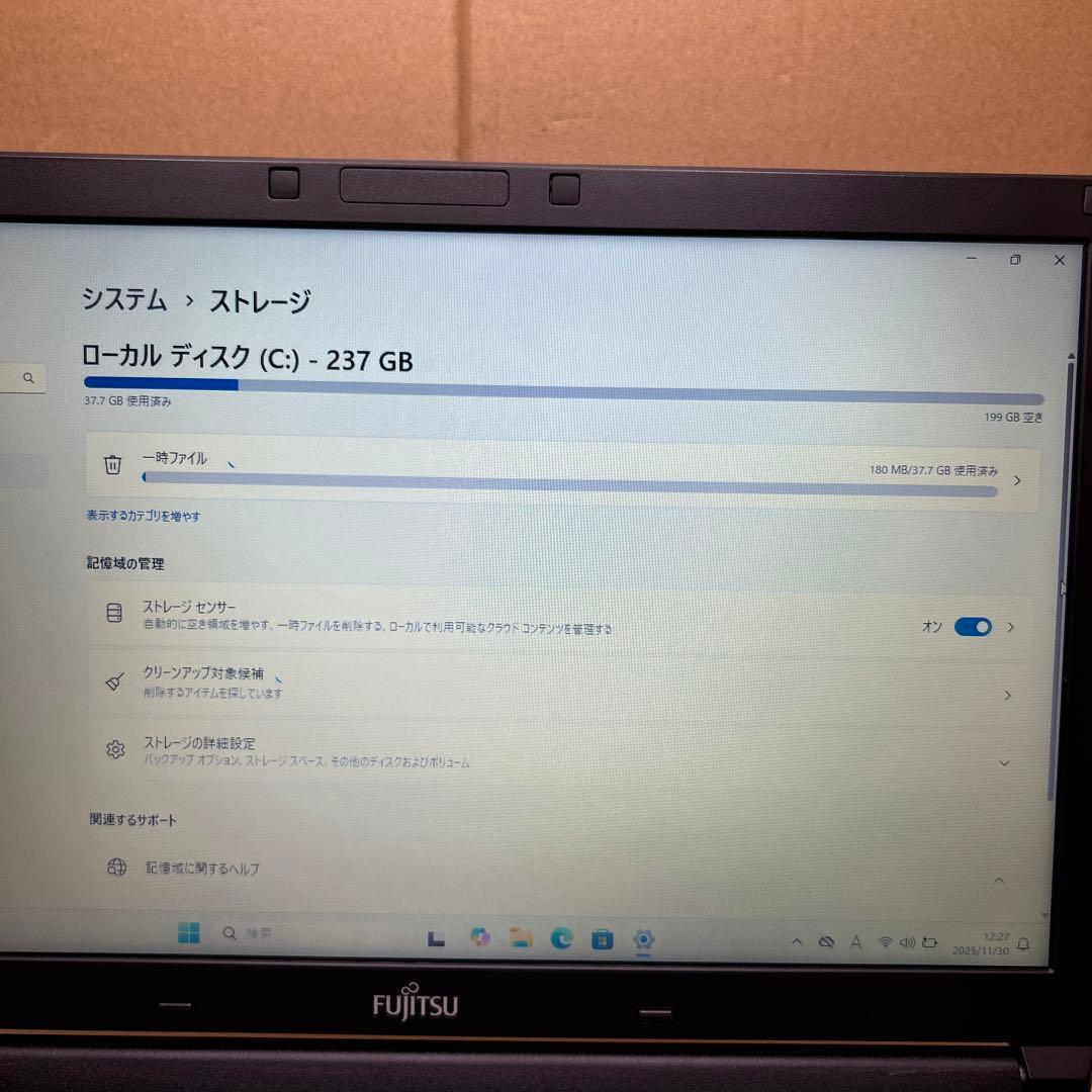 ノートパソコン LIFEBOOK A576/TX