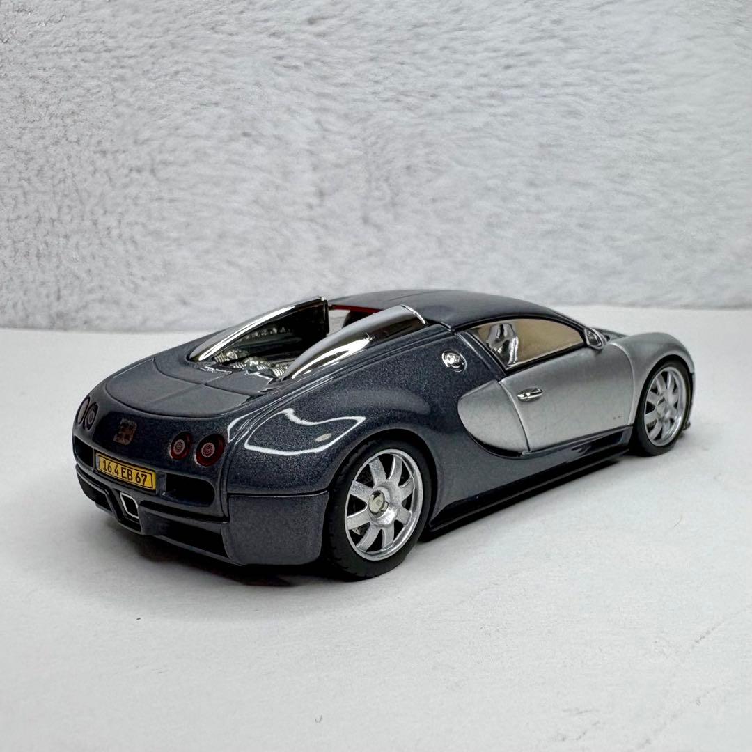 オートアート ブガッティ EB 16.4 ヴェイロン 1/43 シリアルNo付き