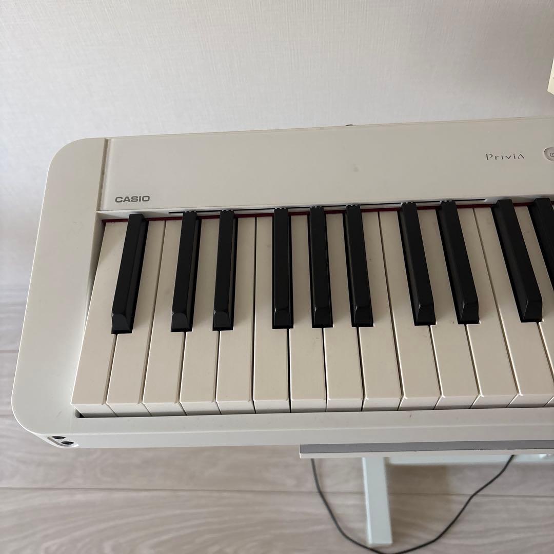 カシオ　PX-S 1000 2021年6月購入　ペダルと電源A C付属