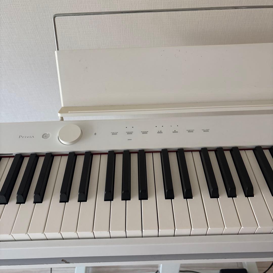 カシオ　PX-S 1000 2021年6月購入　ペダルと電源A C付属