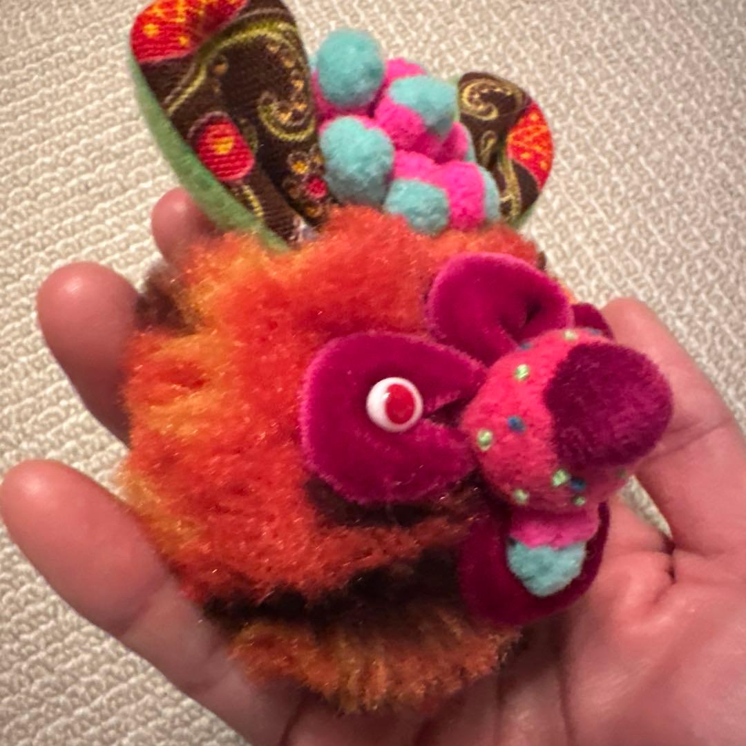 テディベア　RABiLy うさぎ　ブローチ　ハンドメイド作家