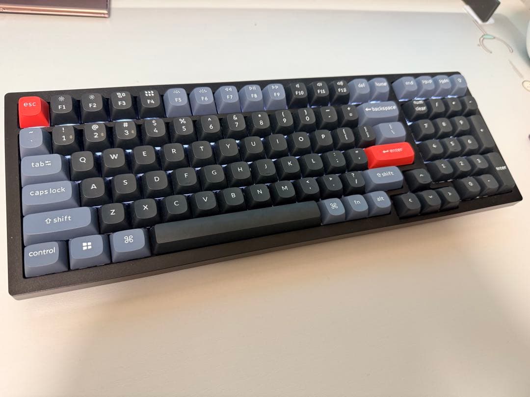 キーボード K4ProWhite LED(茶軸・英語配列) K4P-G3-US