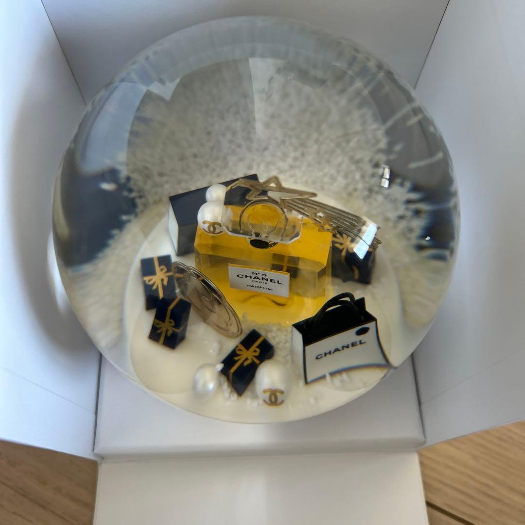 CHANEL スノードーム 2025年　新品