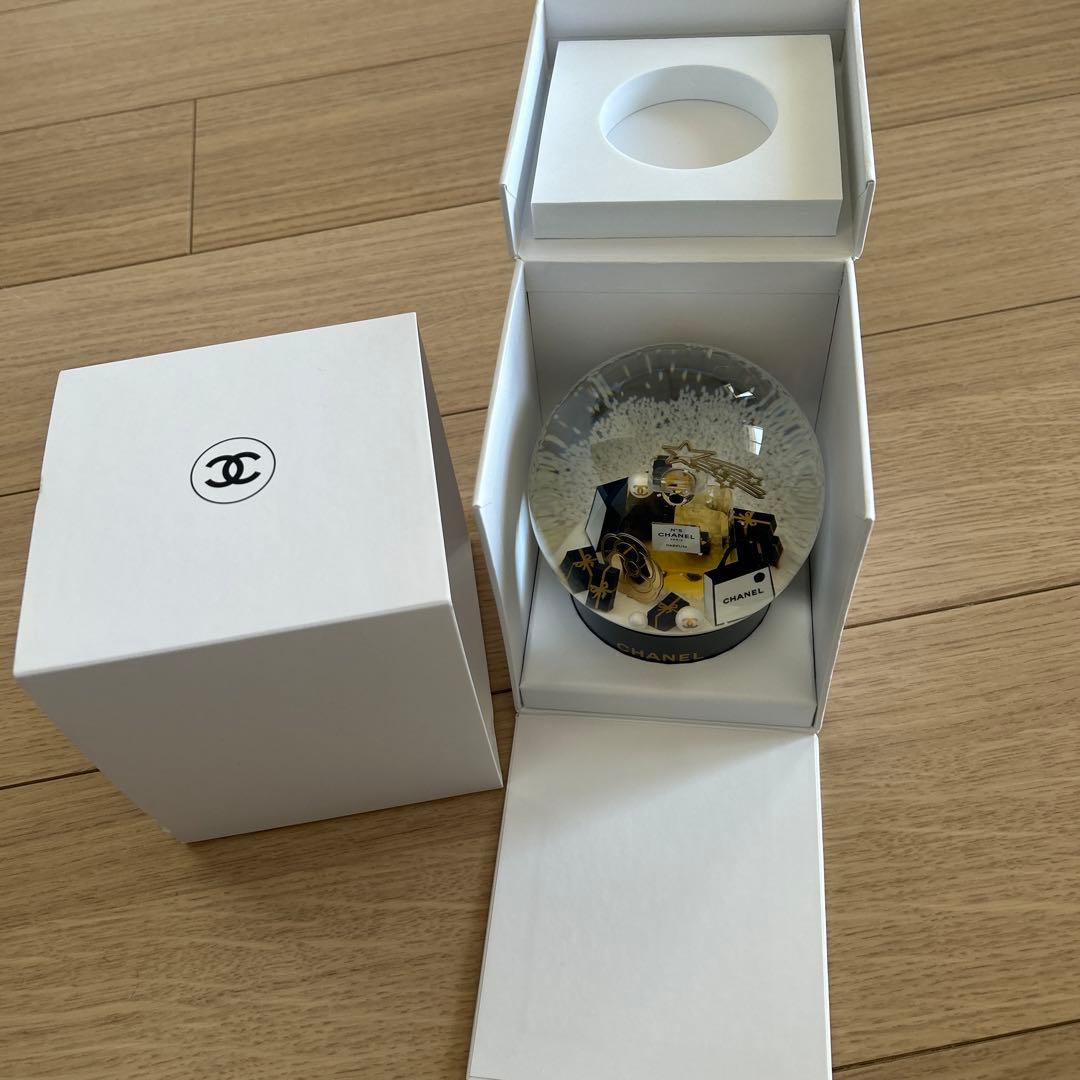 CHANEL スノードーム 2025年　新品