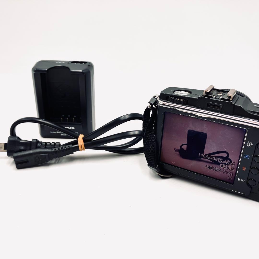 OLYMPUS E-P2 14-42mmレンズキット