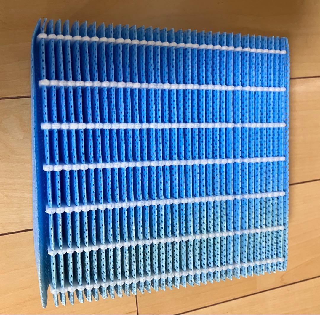 SHARP HV-R55-W 加熱気化式加湿器　2023年製ハイブリッド式加湿器