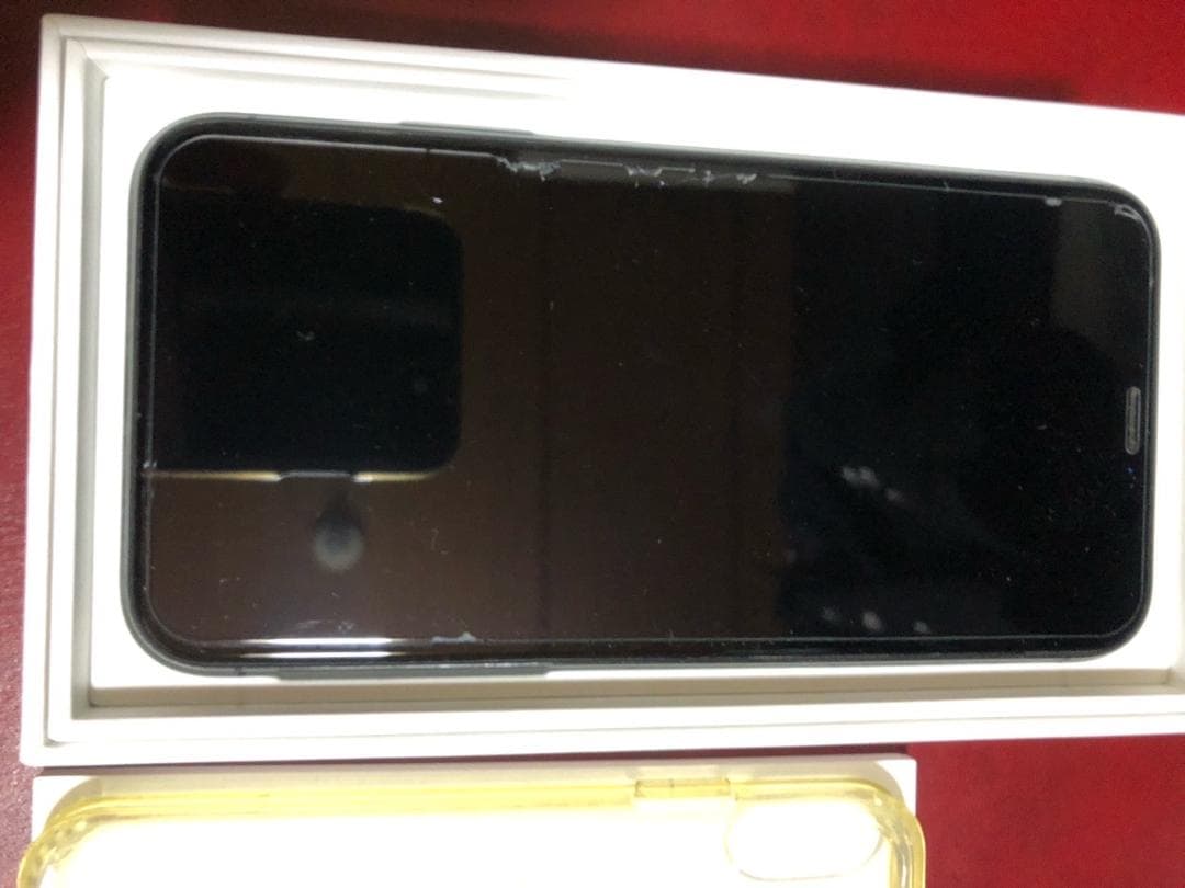 iPhone 256GB SIM完全フリー　バッテリー最大容量83%