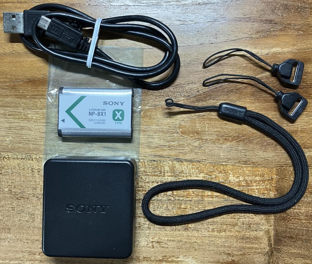 SONY サイバーショット DSC-RX100M4 【動作良好・良品】