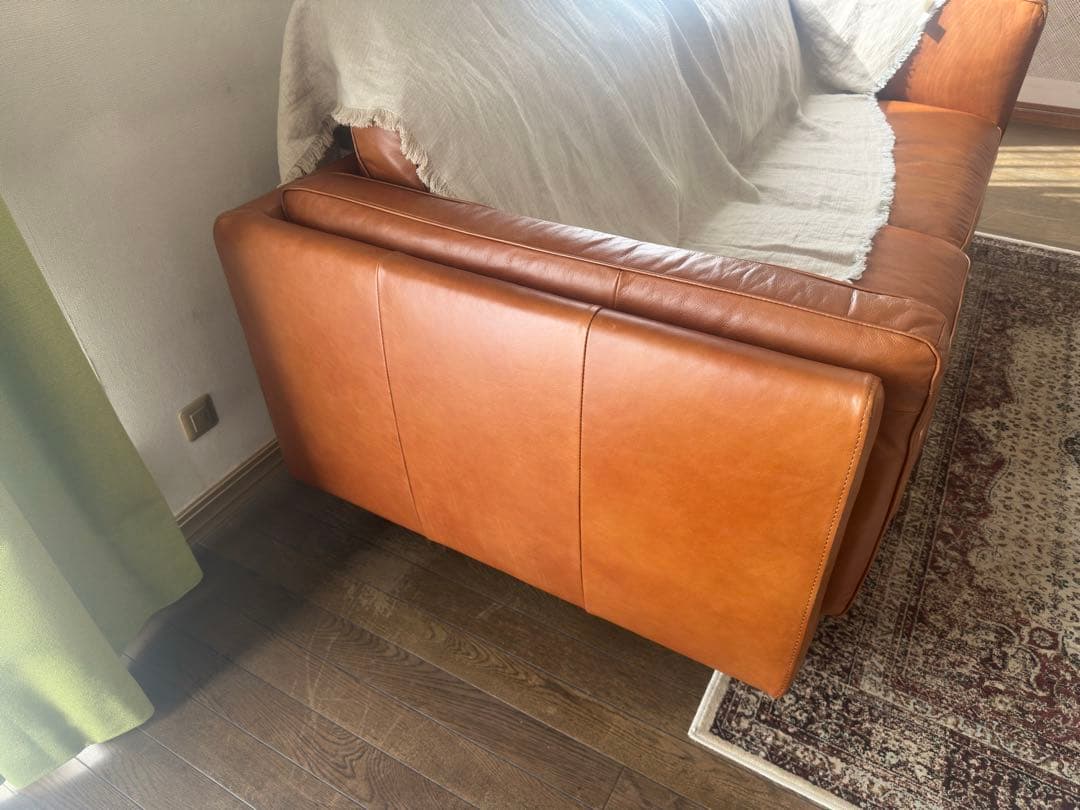 アクタス DUBBEL 革ソファ ヘッドレスト付き