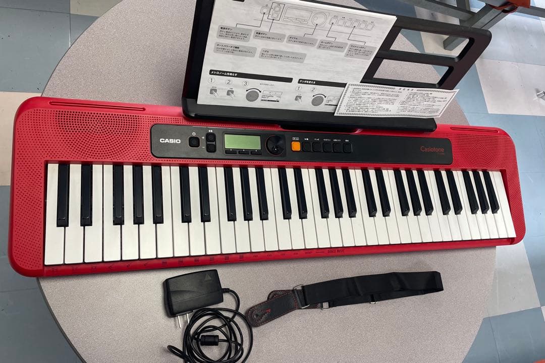 CASIO Casiotone 61キー レッド