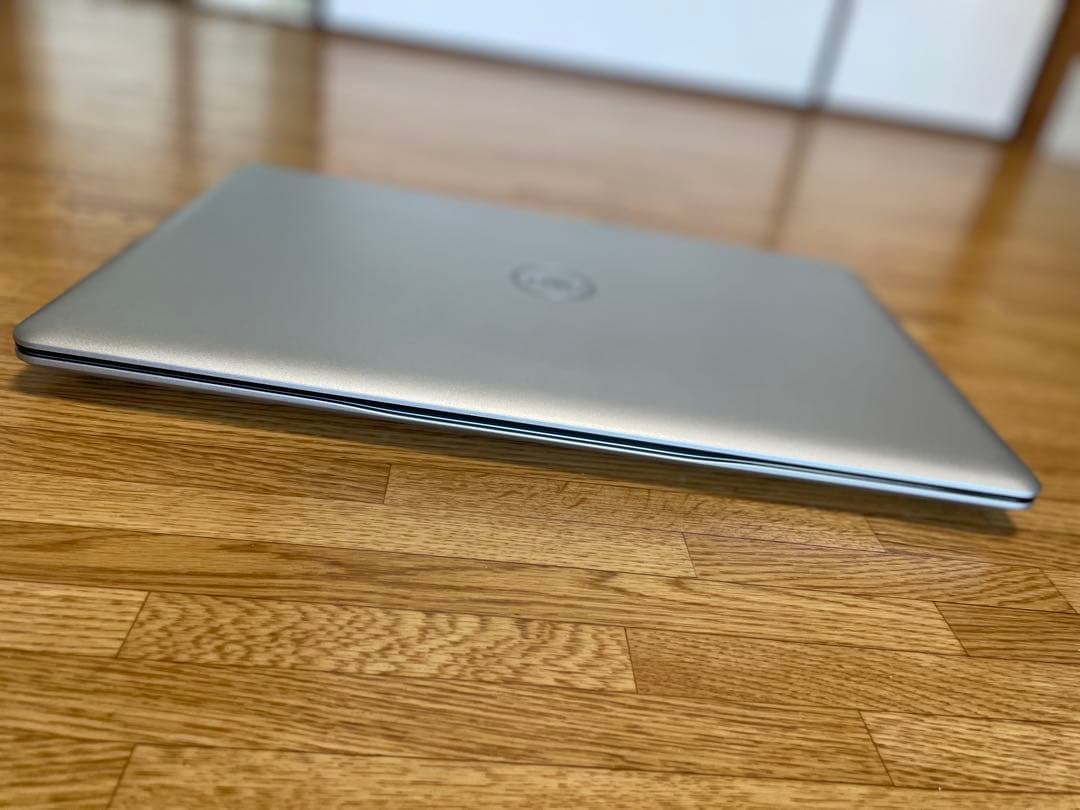 DELL/大画面17.3型/第8世代 Corei7/メモリ32GB/新品SSD