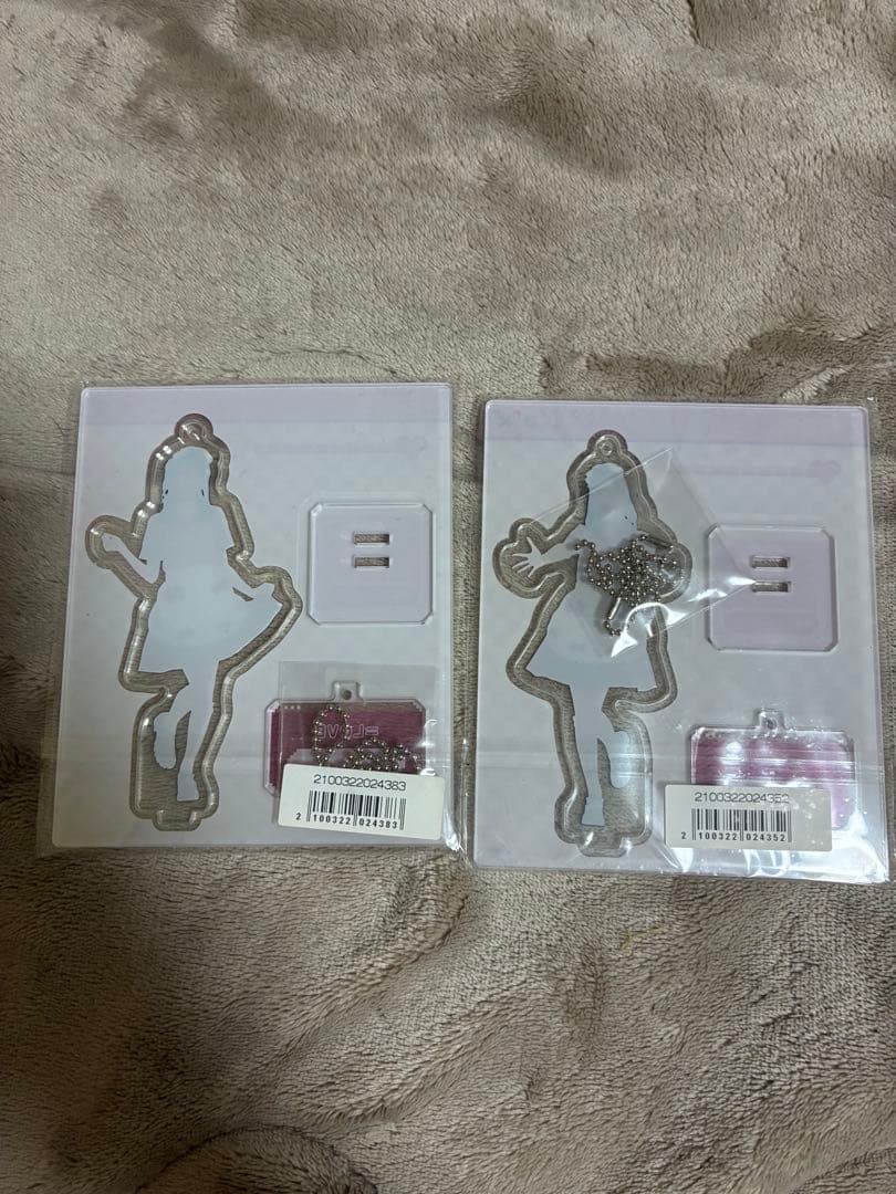 佐々木舞香&野口衣織仲直りシュークリームアクスタ