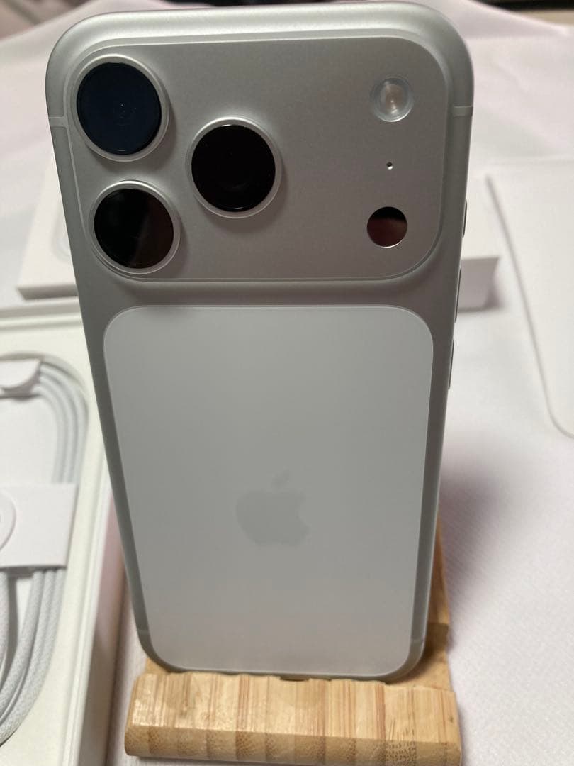 iPhone17pro 256GB 未使用に近い