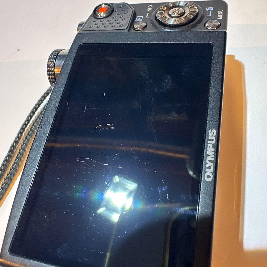OLYMPUS SZ-31MR 16MEGAPIXEL中古
