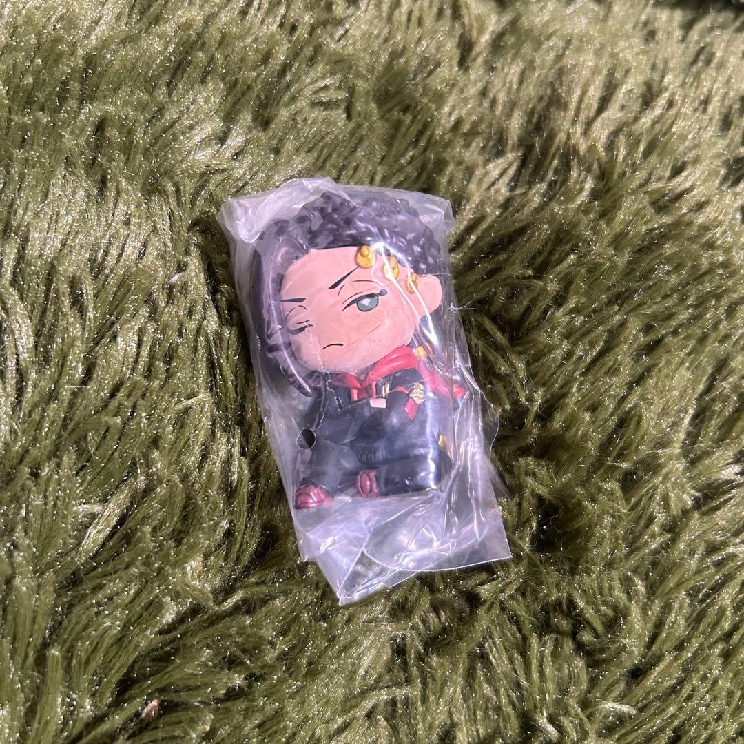 ツイステ ジャミル ルームフレグランス バレンタイン2024 スカラビア 肩ズン