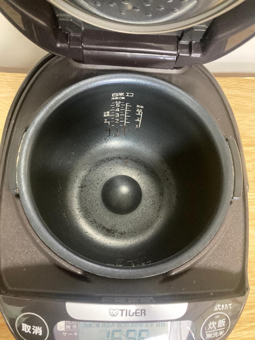 2023製 TIGER JPW-D100 タイガー 焼きたて 炊飯器 ジャー
