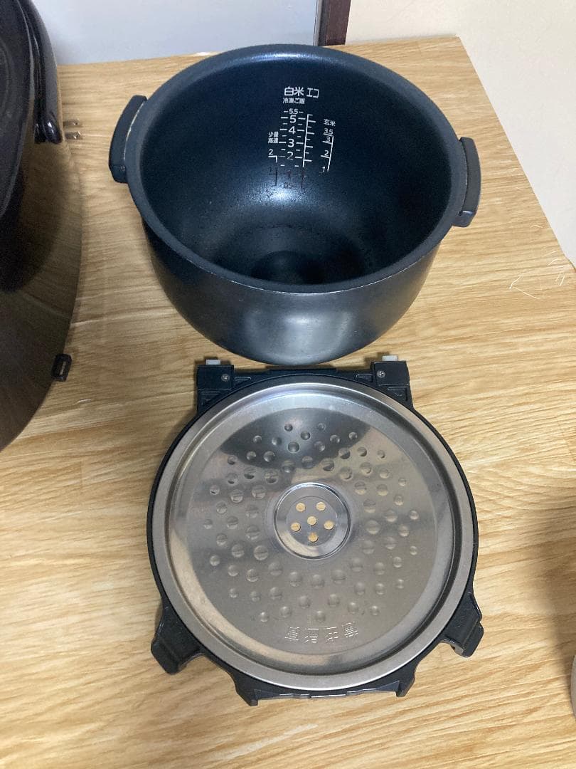 2023製 TIGER JPW-D100 タイガー 焼きたて 炊飯器 ジャー
