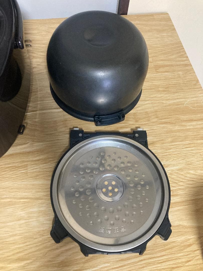 2023製 TIGER JPW-D100 タイガー 焼きたて 炊飯器 ジャー