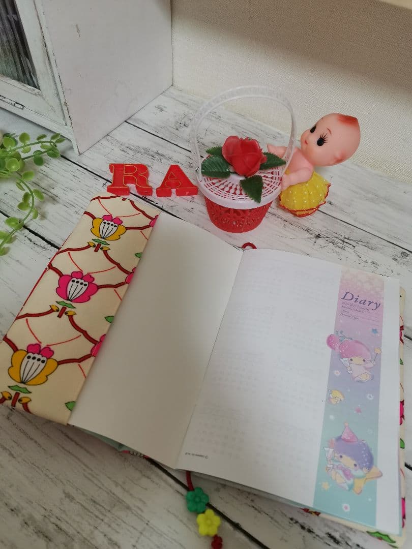 ❁❁レトロ素材たっぷりB6スケジュール帳❁❁