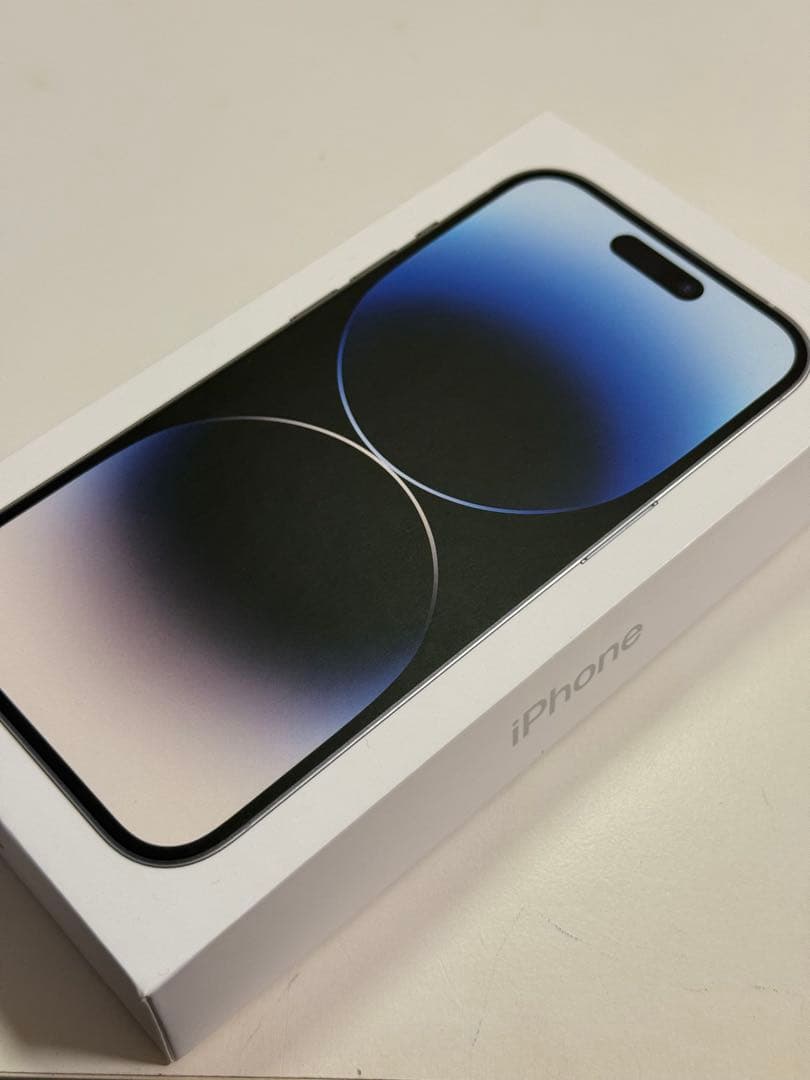 【SIMフリー】Apple iPhone 14 Pro シルバー 本体