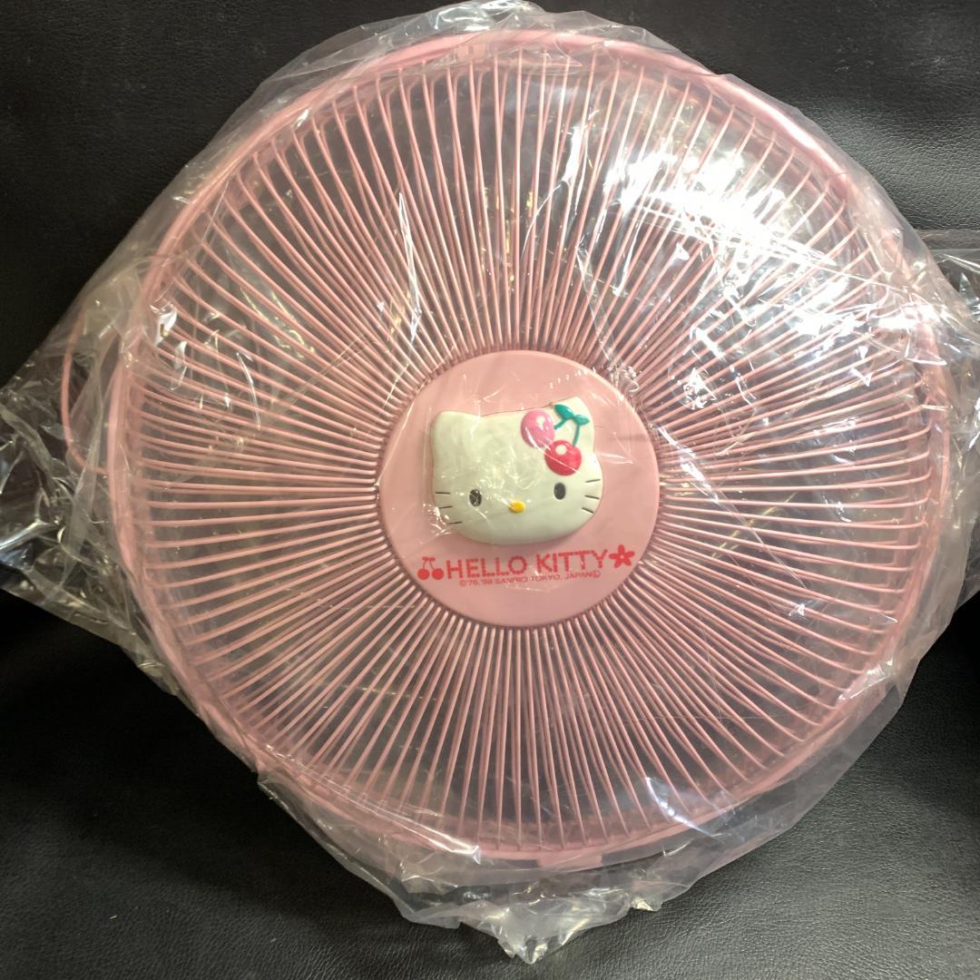 希少未使用　ハローキティ壁掛け扇風機　レトロ当時物　FRW-587