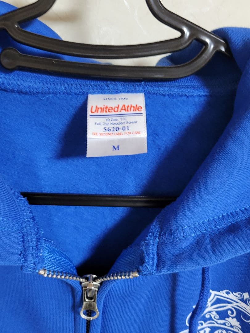 藍井エイル インビジブルパーカー ロイヤルブルー