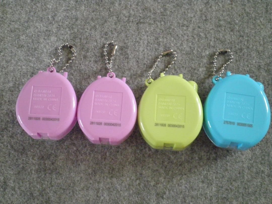 たまごっち まとめ売り キーホルダー　缶バッジ　ステッカー　リング　セット