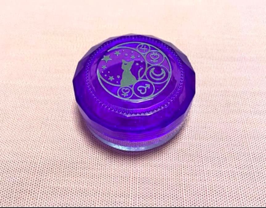 数量限定　セーラームーン バファリン コラボ ケース　パープル