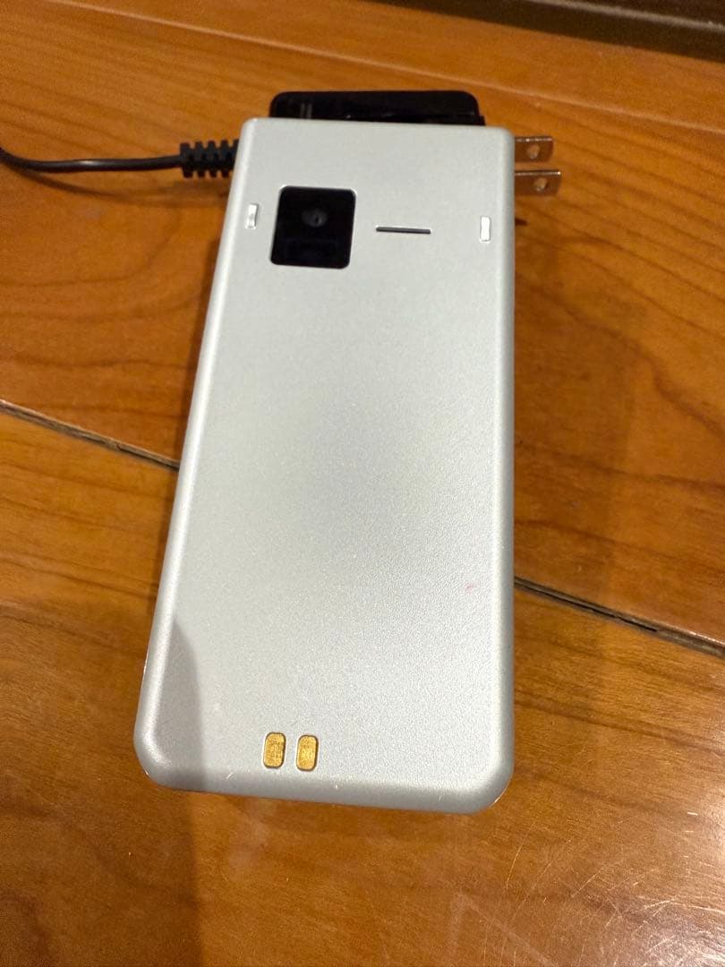 ドコモ arrows F-03L シルバー NTTドコモ純正 卓上ホルダF49