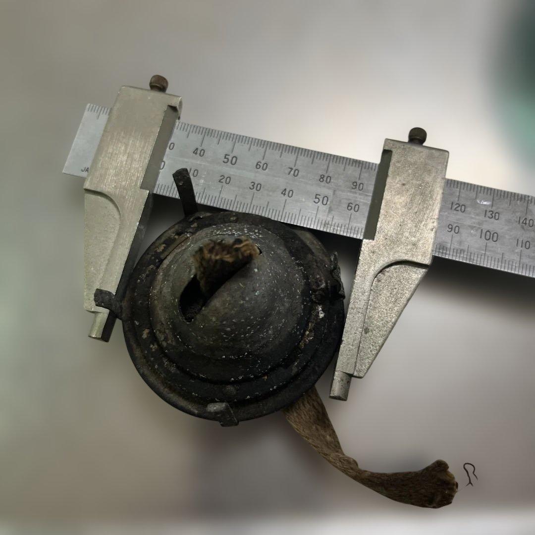 昭和レトロ オイルランプ ミルクガラス フリルシェード 青縁 吊り下げランプ