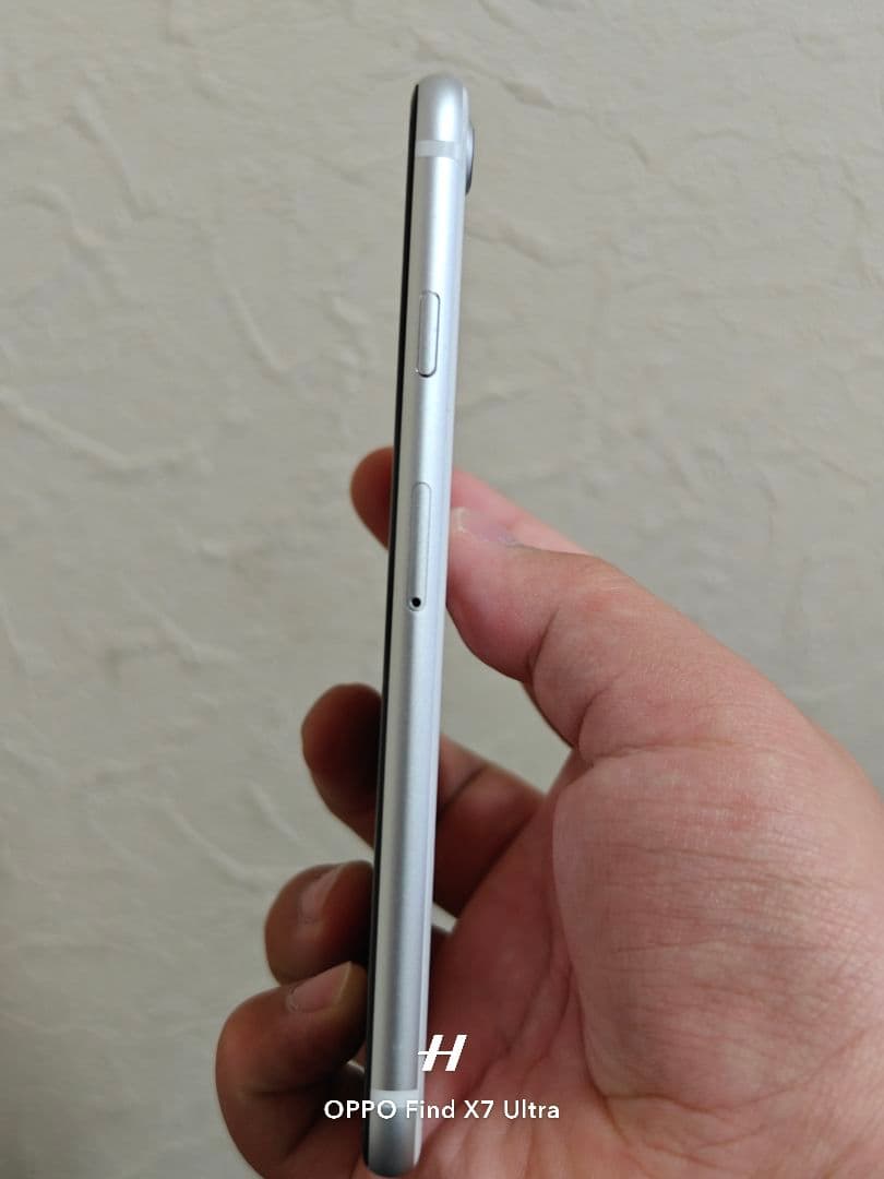 Apple iPhone SE2 64GB バッテリー96%