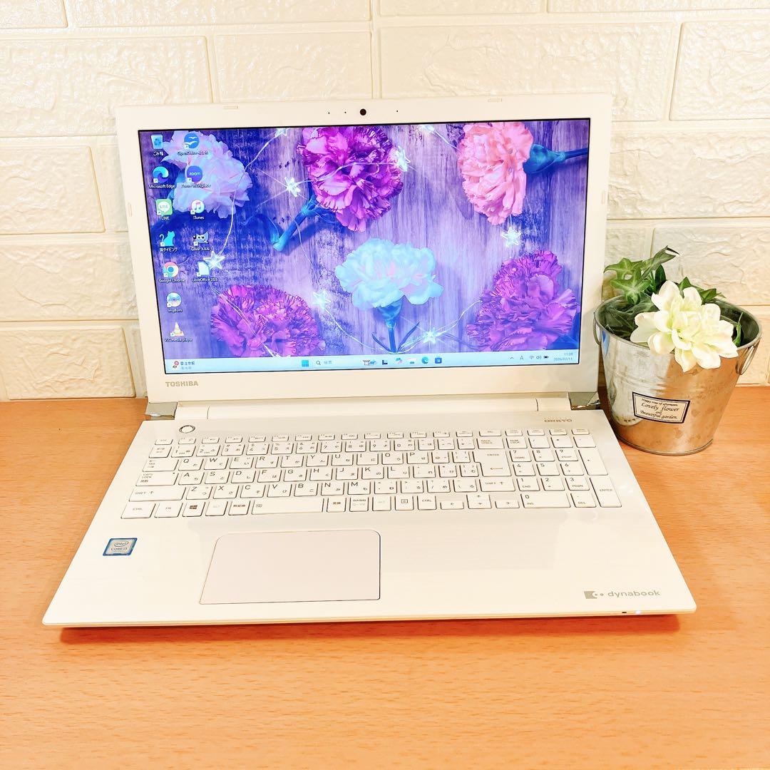 Windows11✨SSDで快適☘️大容量カメラ付すぐ使えるノートパソコン