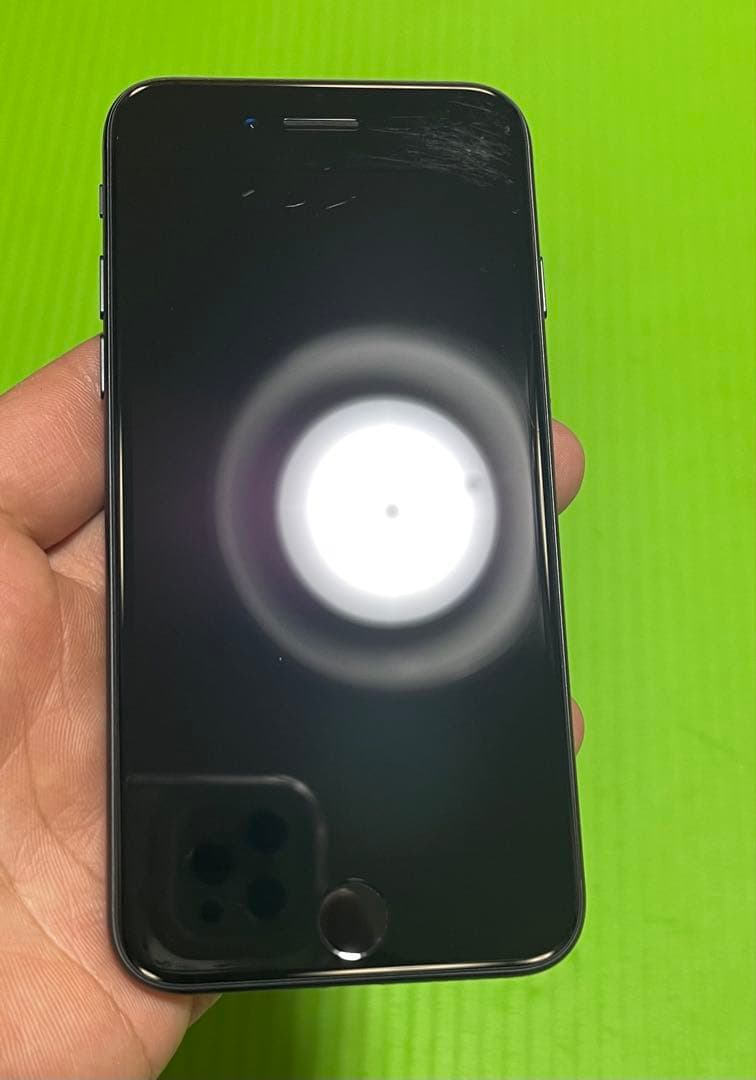 Iphone7 32GB ブラックSIMフリーバッテリー97%