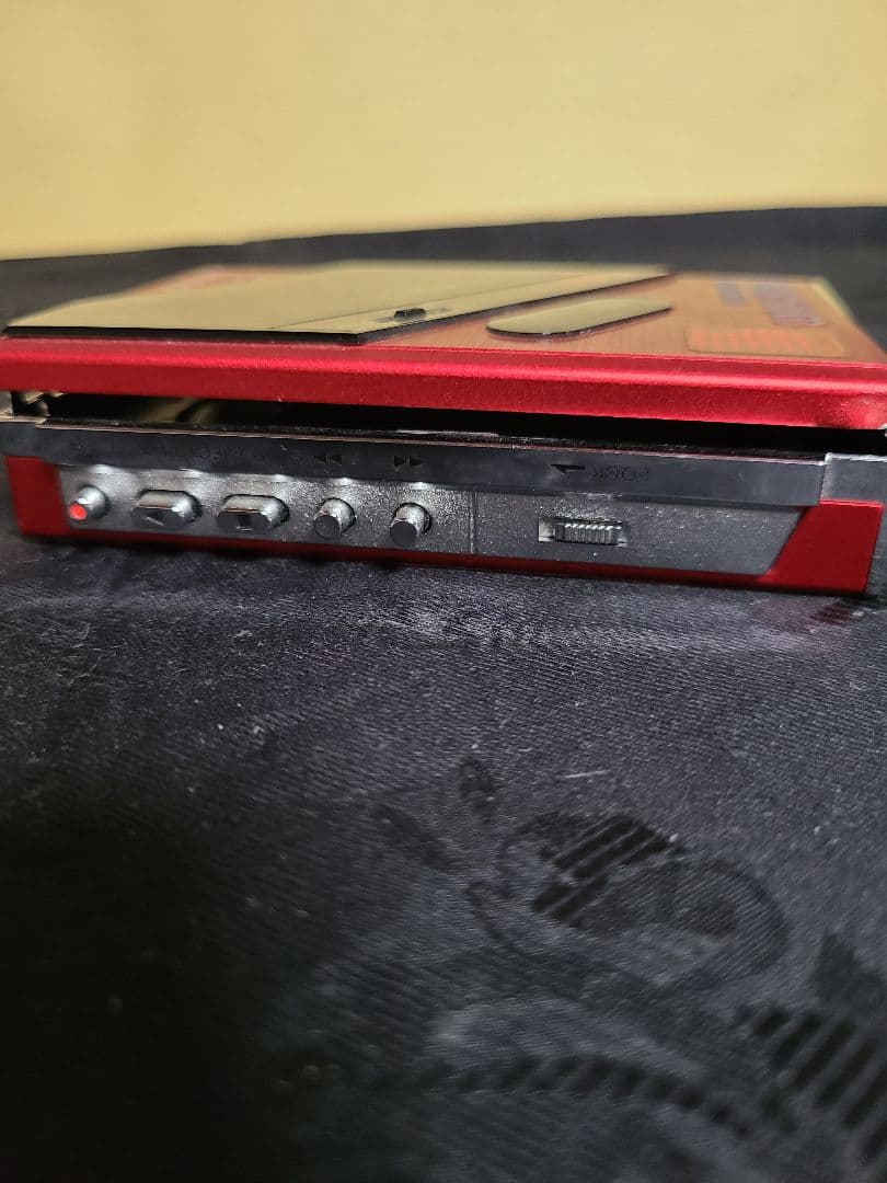 SONY WALKMAN カセットプレーヤーWM-F202