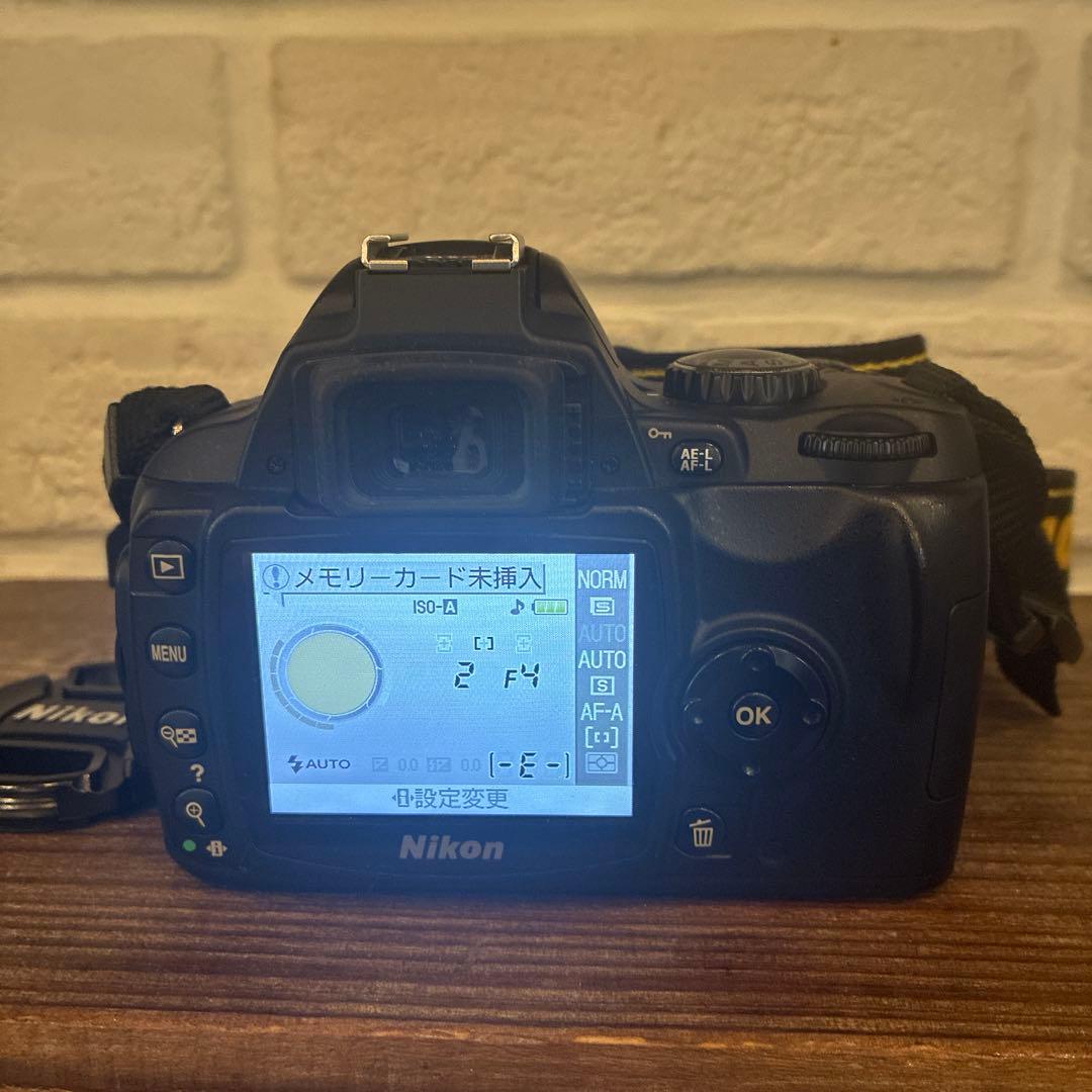 Nikon デジタル一眼レフカメラ D40X