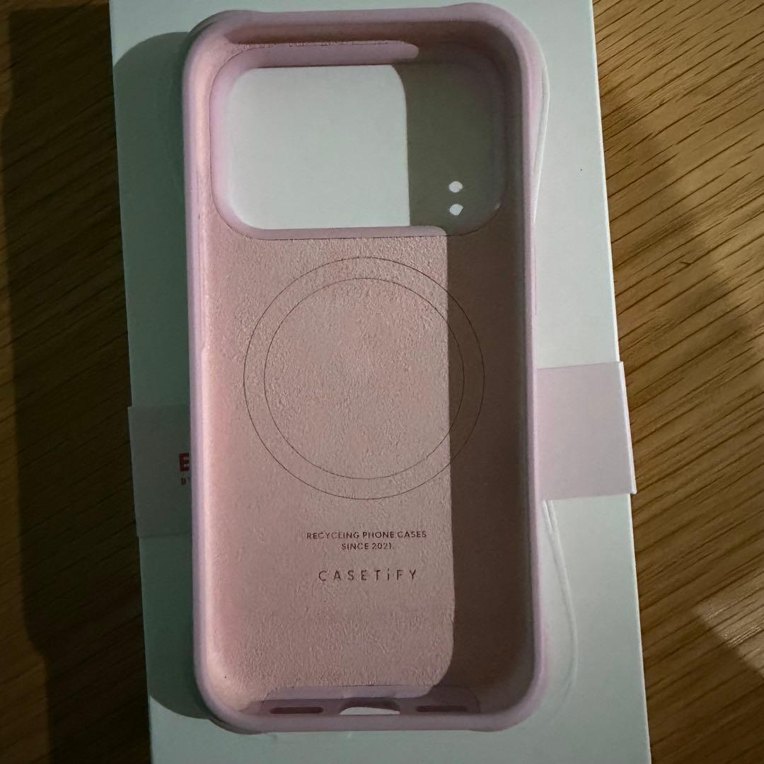 CASETiFY ピンク iPhone17Pro ケース　wave シリコン