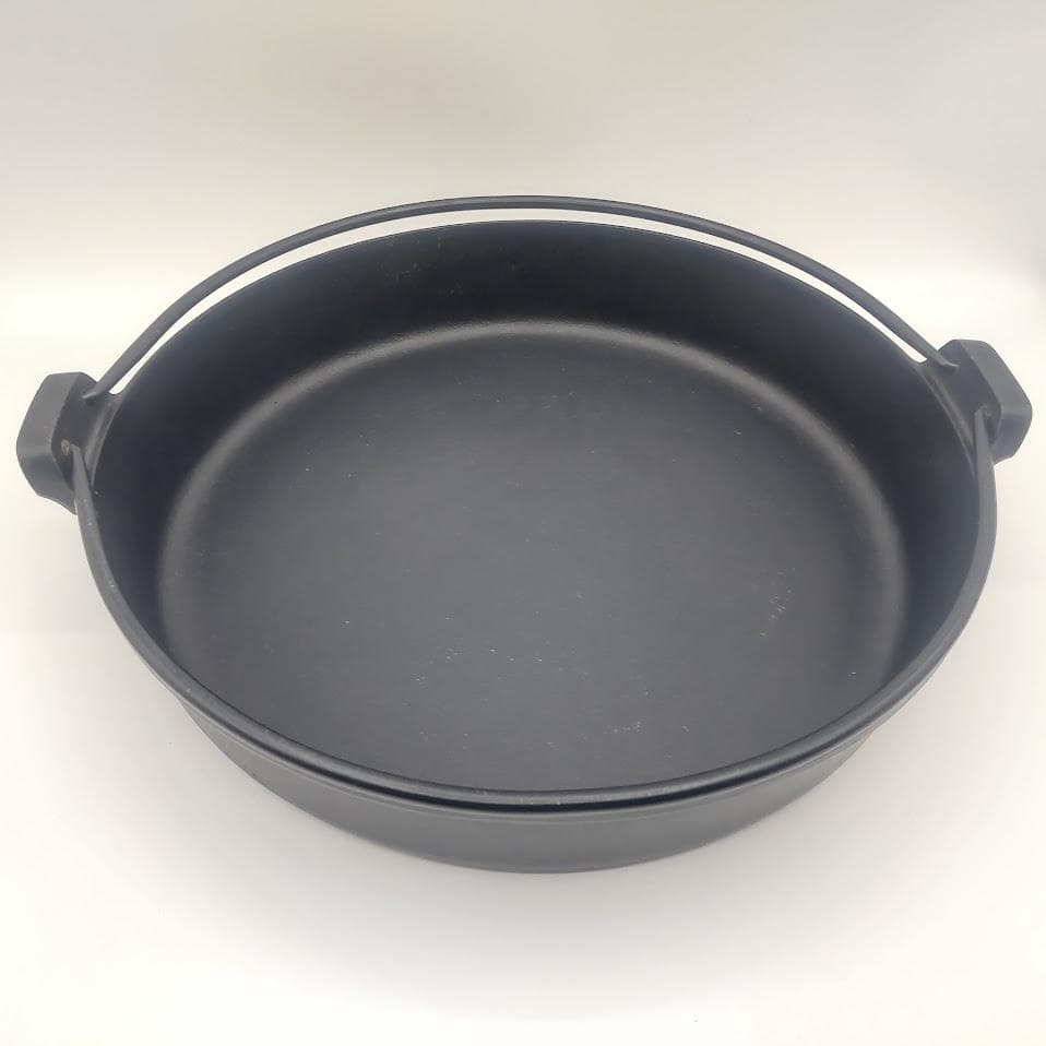 IWACHU 岩鋳 鋳鉄製 すき焼き鍋 南部鉄器 ツル付き 28cm