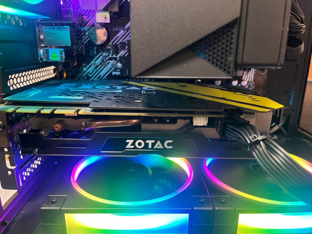 ZOTAC製　GTX1070 動作品
