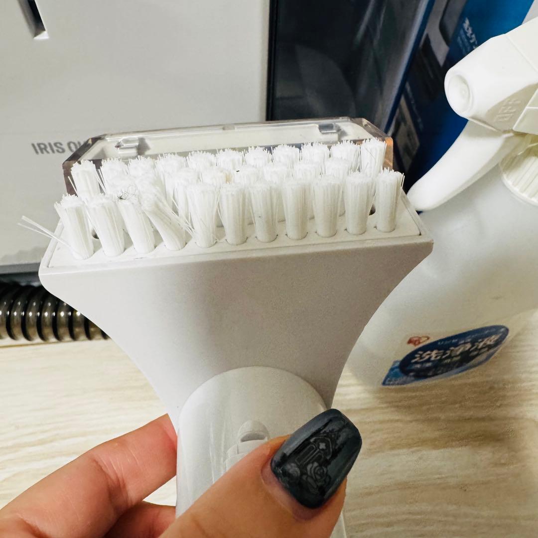 アイリスオーヤマ リンサークリーナー RNS-P10-W 洗浄液付き