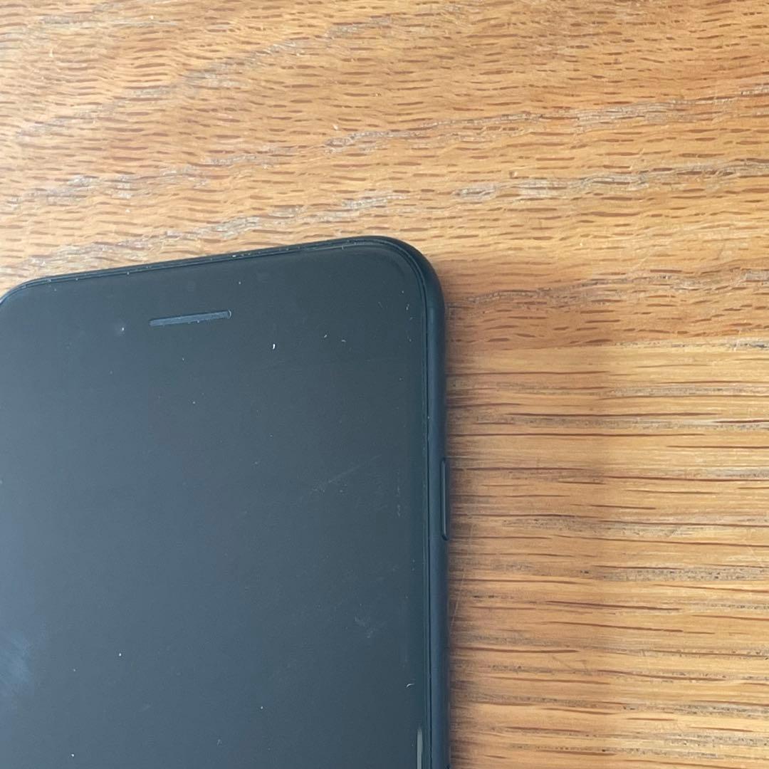 iPhone 7 ￼ 128 GB 匿名発送　最大充電74% SIMフリー