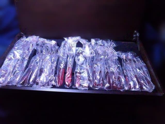 イタリアの老舗　BUGATTI／ブガッティのカトラリーセット・アラジン 24本揃